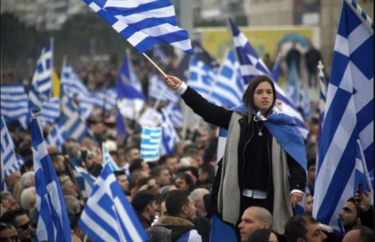 Αστυνομικοί καταγγέλουν: «’Ηταν 400.000 οι Έλληνες στην Θεσσαλονίκη» – Αγανάκτηση για τον αριθμό που έδωσε με Δελτίο Τύπου η ΕΛΑΣ!
